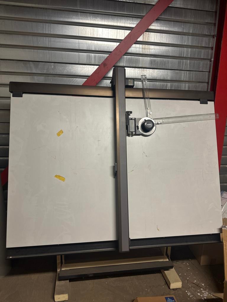 Grote tekentafel voor interieuradviseurs, Ophalen, Gebruikt, 170 cm of meer