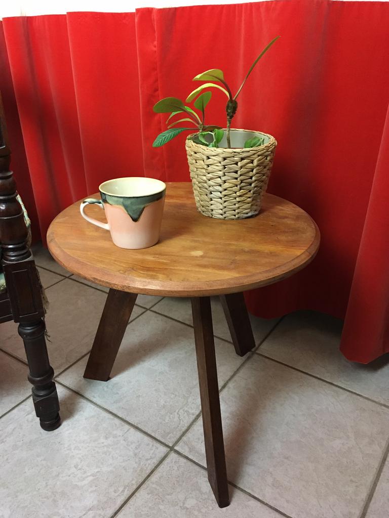 Hardhouten bijzettafel, Minder dan 45 cm, Minder dan 55 cm, Rond, Nieuw