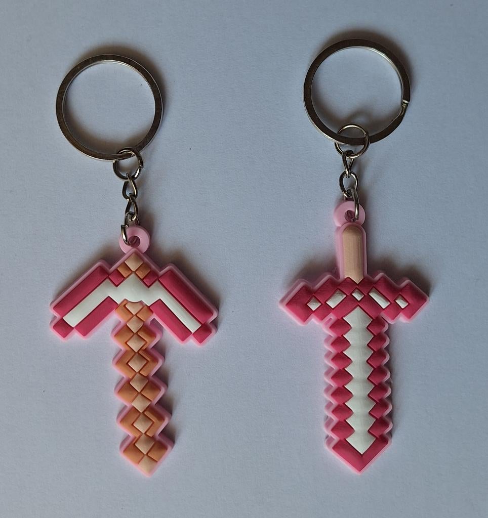 Minecraft zwaard en pickaxe sleutelhangers, Ophalen of Verzenden, Nieuw, Feestartikel