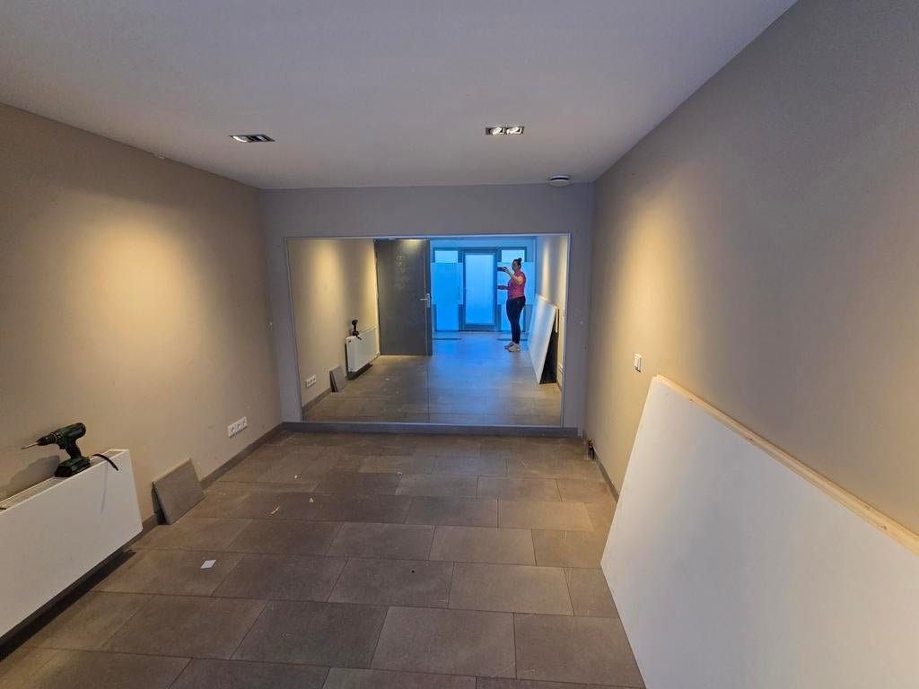 Grote spiegel voor aan de muur, Huis en Inrichting, Woonaccessoires | Spiegels, Ophalen of Verzenden, Rechthoekig, 125 cm of meer