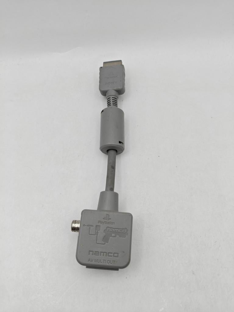Namco AV Multi Out kabel voor PS1 gun, Spelcomputers en Games, Games | Sony PlayStation 1, Zo goed als nieuw, 1 speler, Vanaf 18 jaar