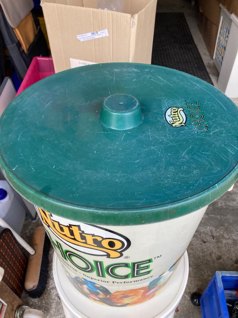 Opberg ton, Ophalen, Zo goed als nieuw