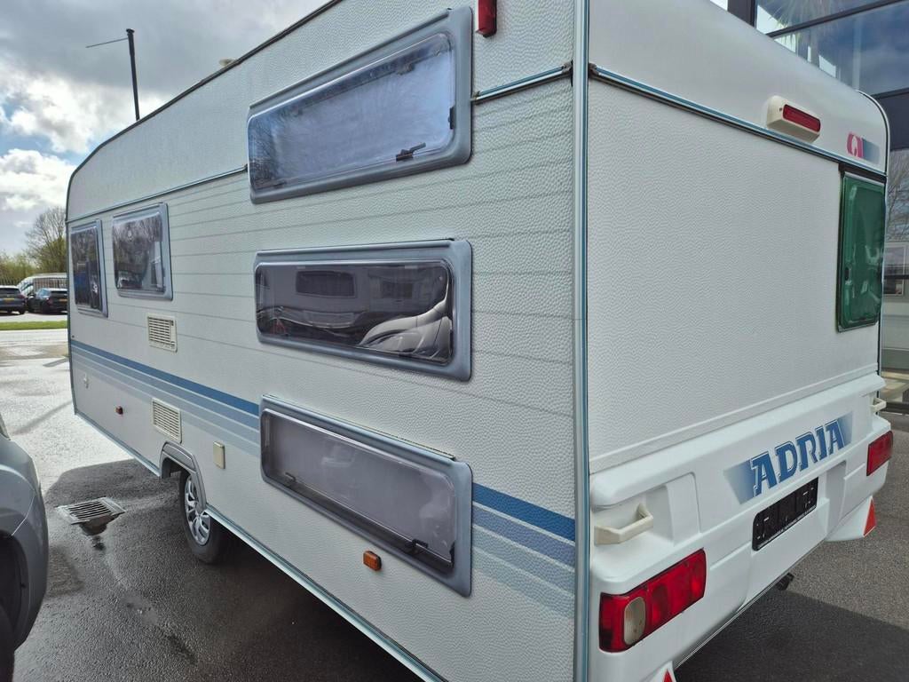 ADRIA ALTEA 502DT 3 pers. triple stapelbed & voortent 1e eig, Bedrijf, Treinzit, Adria, Stikkenweg, 62
7021 BN  Zelhem, NL