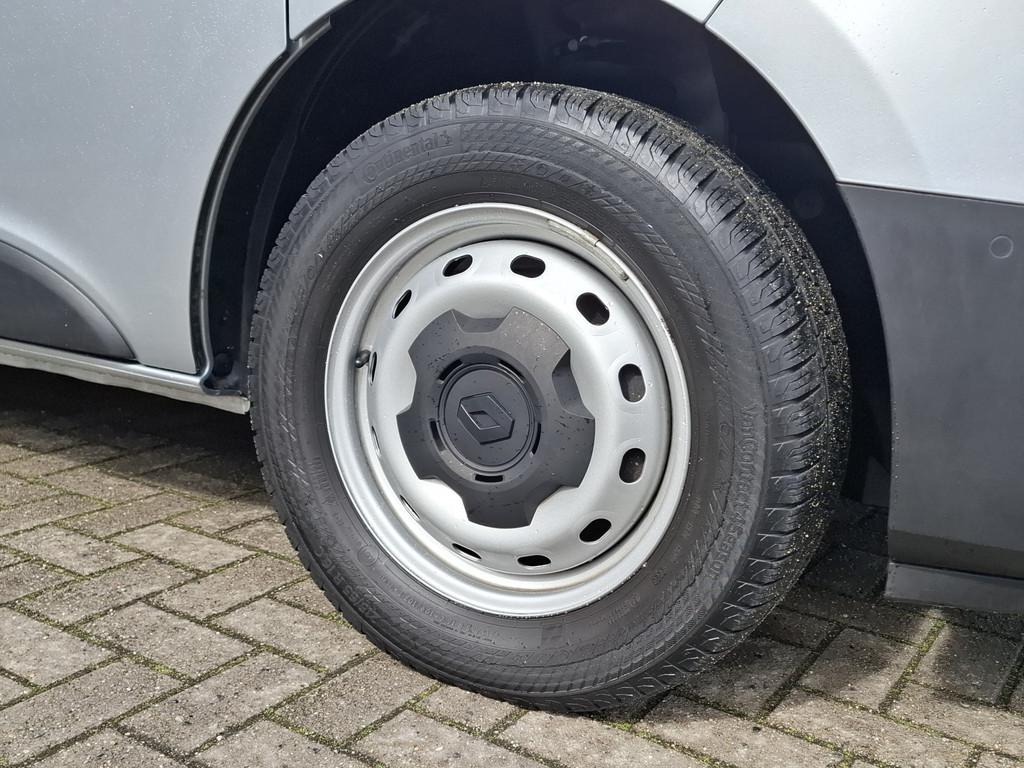 Renault Trafic 2.0 dCi 150 T30 L2H1 Comfort | Navigatie | Cr, Stof, Gebruikt, 4 cilinders, 150 pk