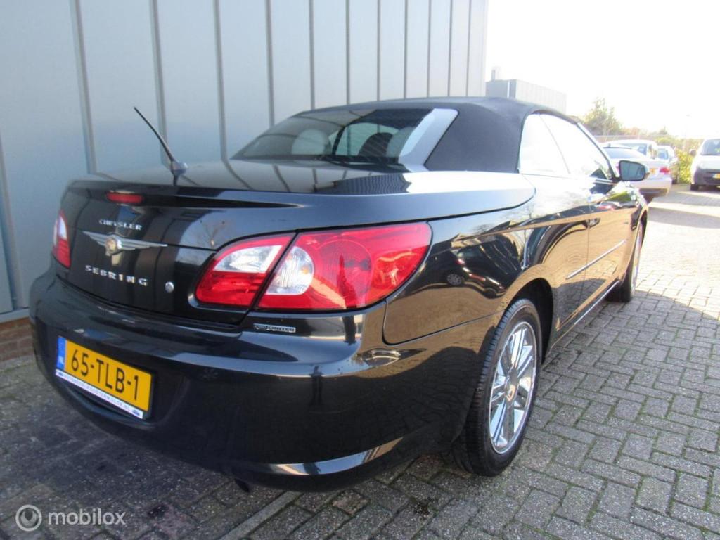 Chrysler Sebring Cabrio 2.0 CRD Limited //APK//Airco//Cruise, Voorwielaandrijving, Cabriolet, Zwart, Leder
