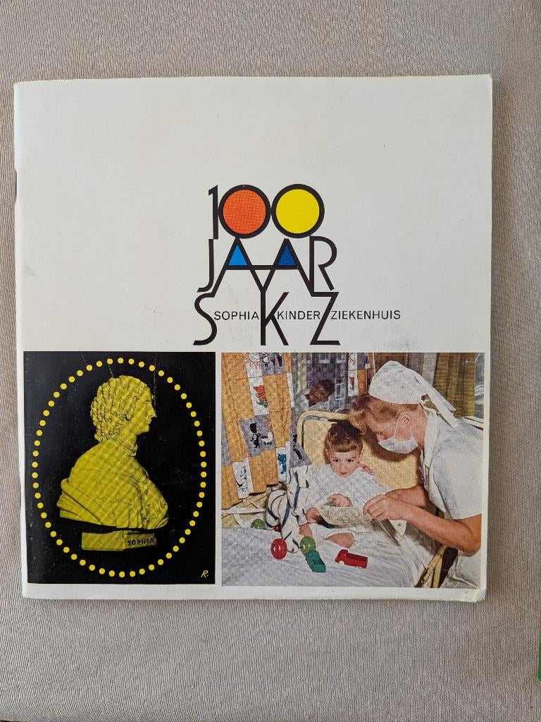 Boekjes over Sophia Kinderziekenhuis, Ophalen of Verzenden, 20e eeuw of later, Gelezen