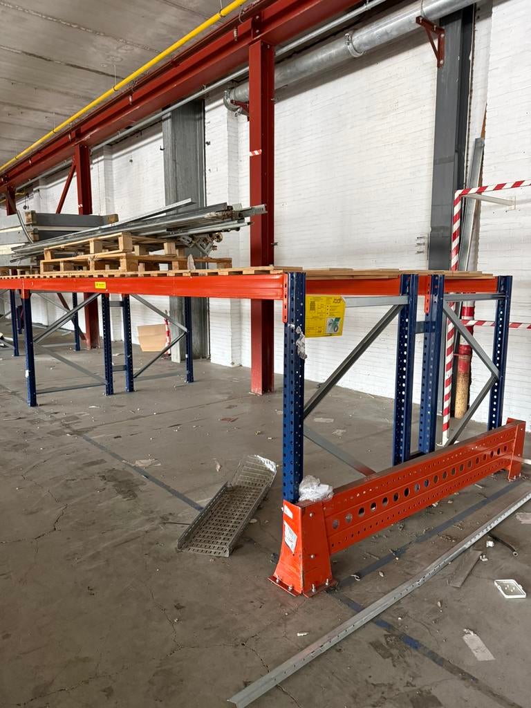 Magazijnstellingen / Palletstellingen te koop 600 kg per vak, Ophalen