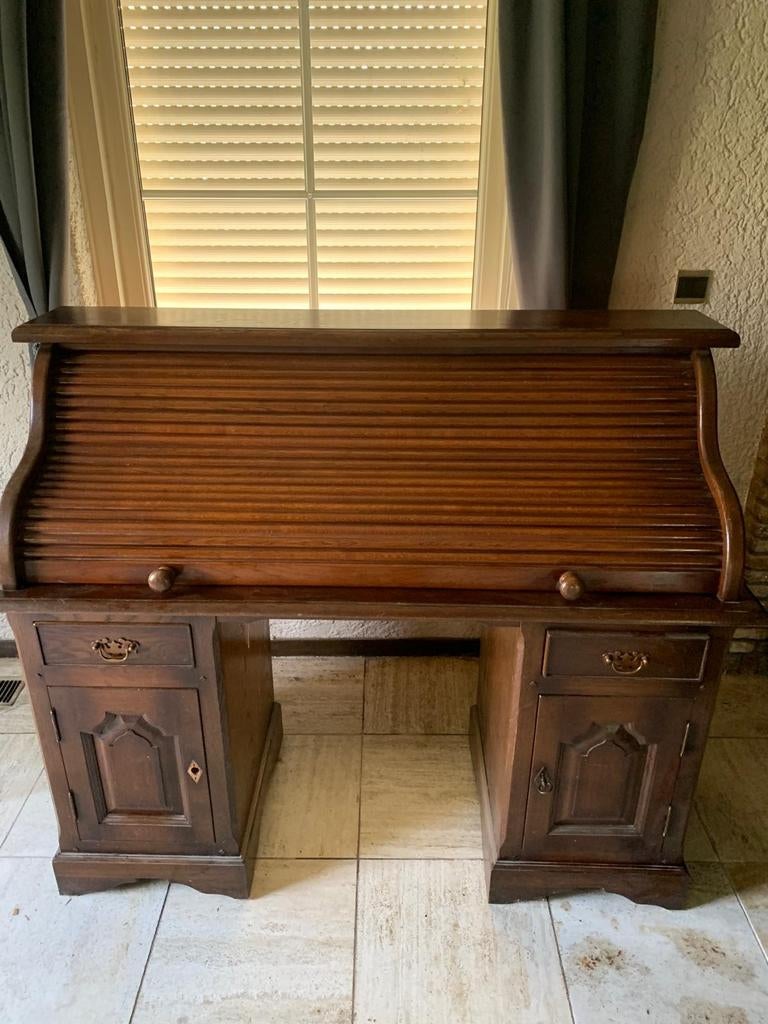 Secretaire, Ophalen