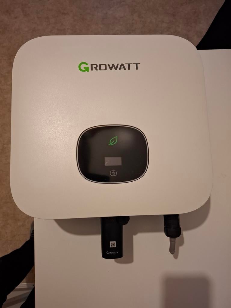Growatt omvormer MIN 2500TL-X, Doe-het-zelf en Verbouw, Ophalen of Verzenden