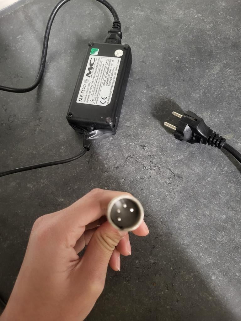 Multicycle elektrische fiets oplader, Ophalen of Verzenden, Zo goed als nieuw