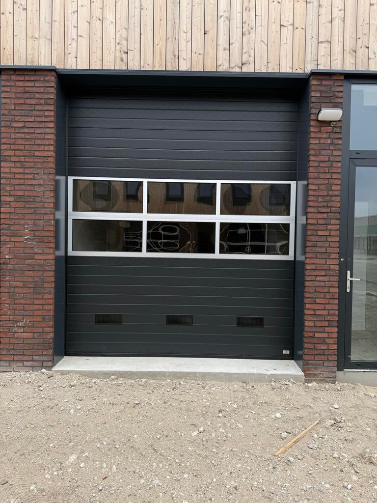 Opslagruimte/Werkplaats te huur!, Zakelijke goederen, Bedrijfs Onroerend goed, 50 m², Huur, Opslag of Loods