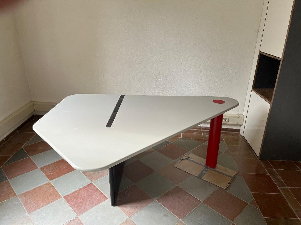 Design eettafel, Gebruikt, Design, 150 tot 200 cm, Vijf personen of meer