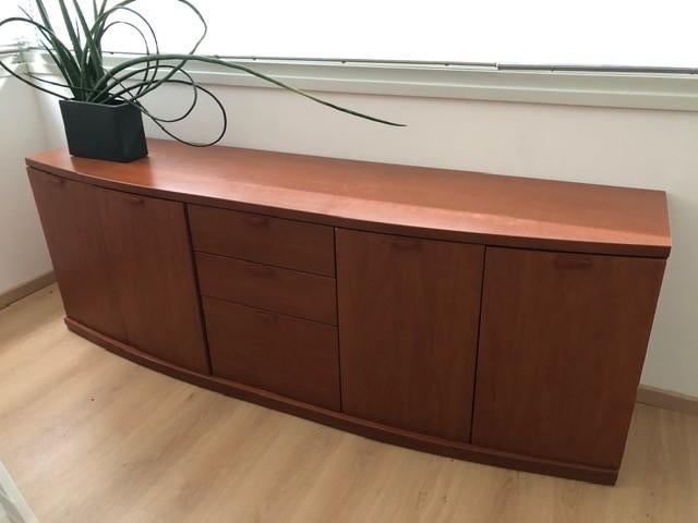 dressoir, Ophalen, Met deur(en), Zo goed als nieuw, 200 cm of meer