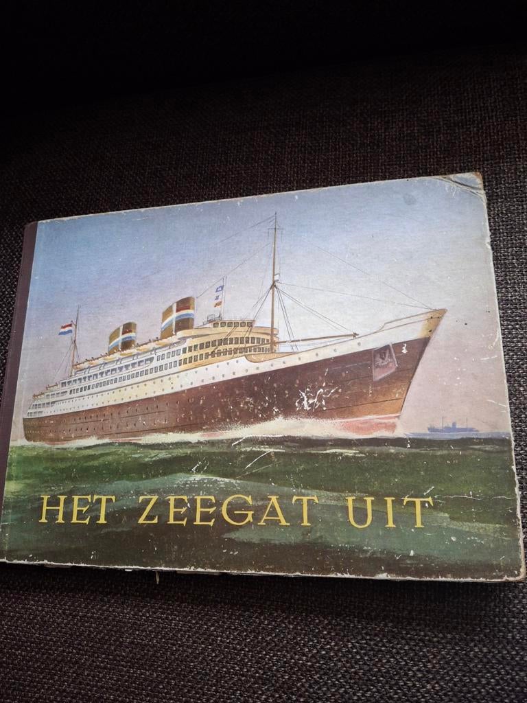 Het zeegat uit plaatjesalbum Hooijmeijer beschuit 1948, Ophalen of Verzenden, Gebruikt, Boek of Tijdschrift