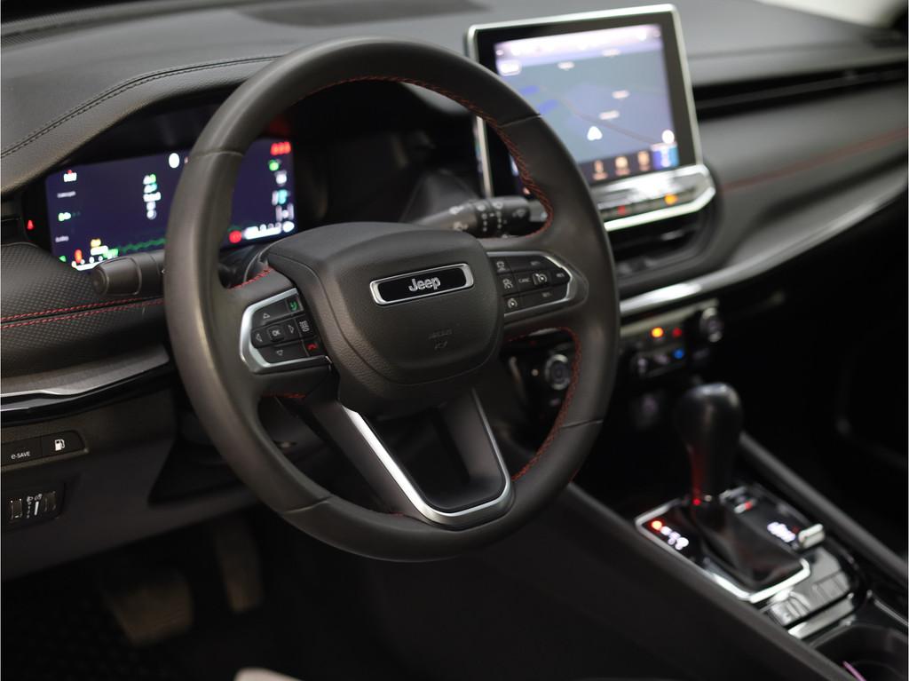 Jeep Compass 4xe 240 Plug-in Hybrid Trailhawk | Apple Carpla, Auto's, Jeep, Automaat, 4 cilinders, Compass, Bedrijf