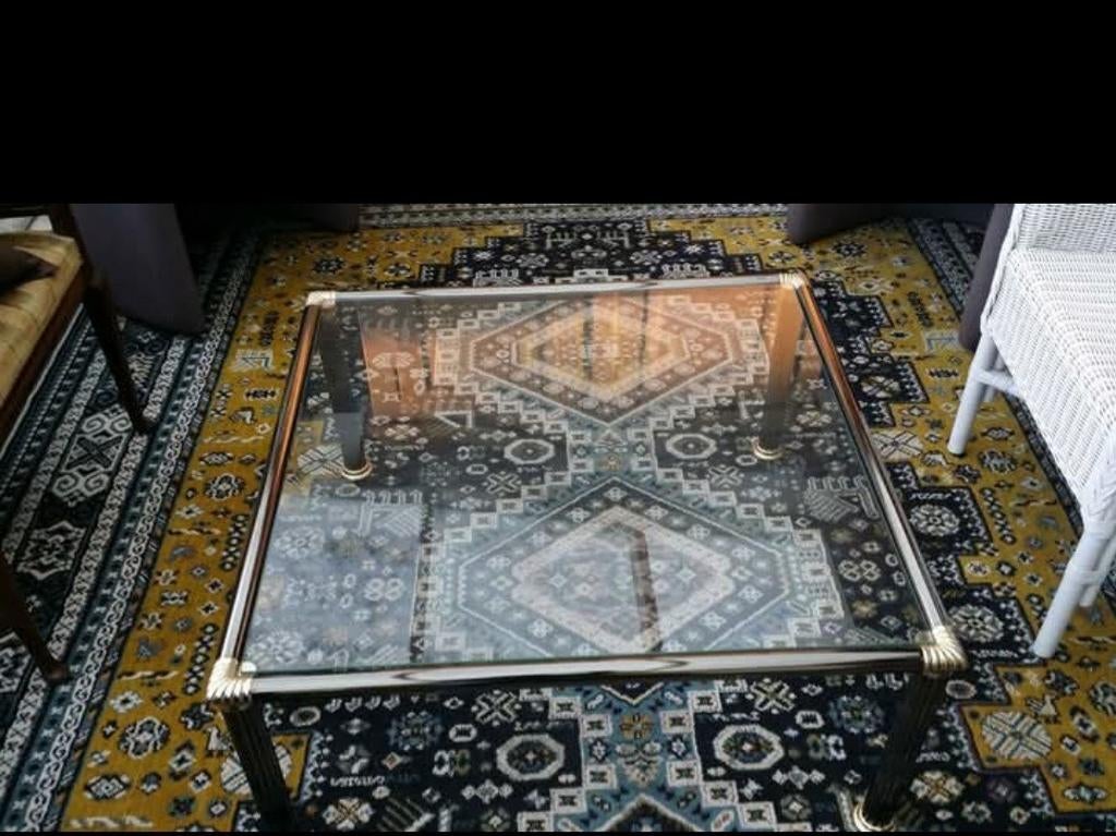 Glazen salontafel met metalen frame, Huis en Inrichting, Tafels | Salontafels, Gebruikt, 50 tot 100 cm, Vierkant, Minder dan 50 cm