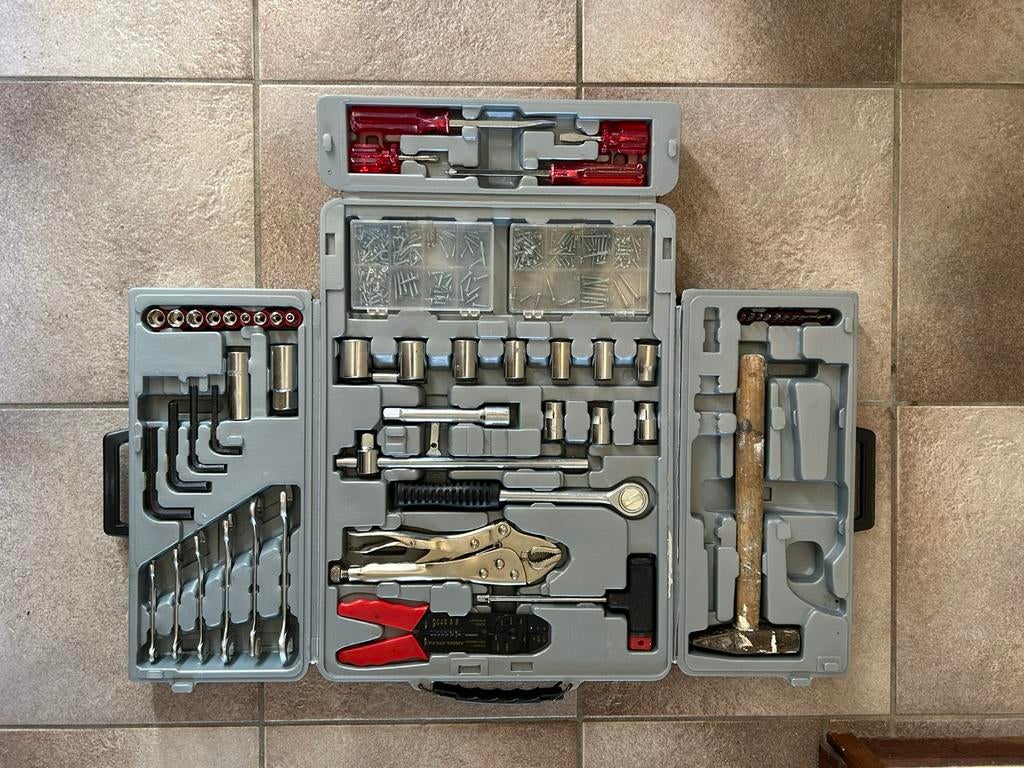 Te koop: gereedschapskoffer, Ophalen, Gebruikt