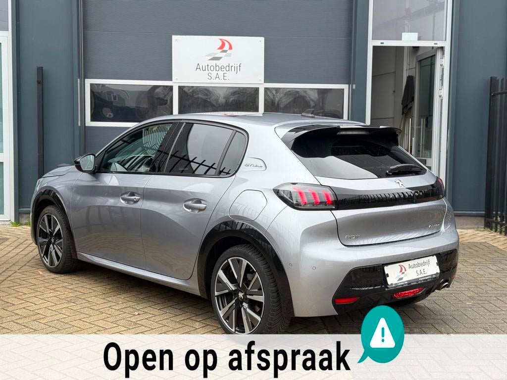 Peugeot 208 1.2 PureTech GT-Line CARPLAY PANO COCKPIT CAMERA, 101 pk, Gebruikt, Euro 6, Origineel Nederlands