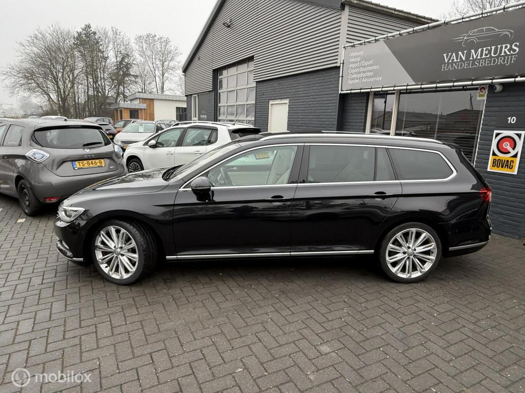 Volkswagen Passat Variant 2.0 BiTDI 4Motion Highline automaa, Auto's, Volkswagen, Automaat, Gebruikt, 4 cilinders, Zwart