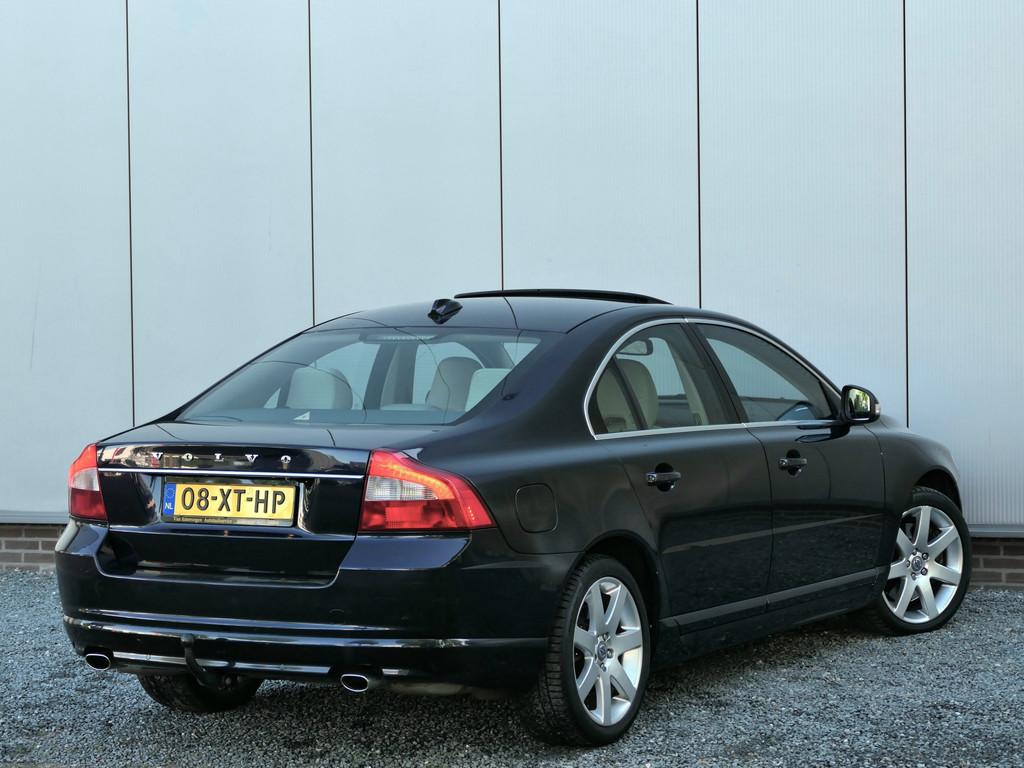 Volvo S80 4.4 AWD Summum Schuifdak / Leer / Navi / Trekhaak, Auto's, Volvo, 1780 kg, Gebruikt, 2000 kg, Blauw