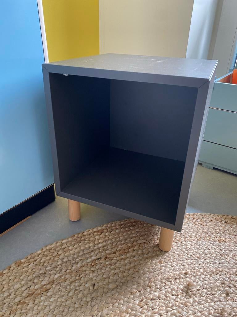 IKEA EKET cabinet - Dark grey with wood legs, Ophalen, Zo goed als nieuw
