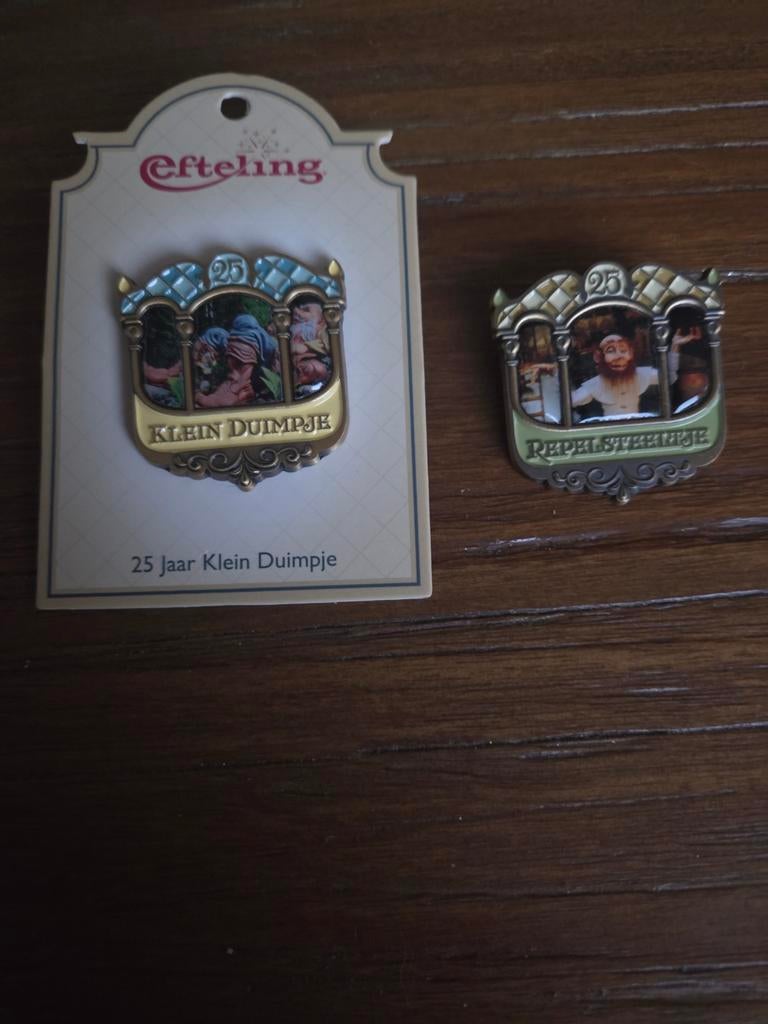 Efteling speldjes Klein Duimpje en Repelsteeltje OOK TE RUIL, Ophalen of Verzenden