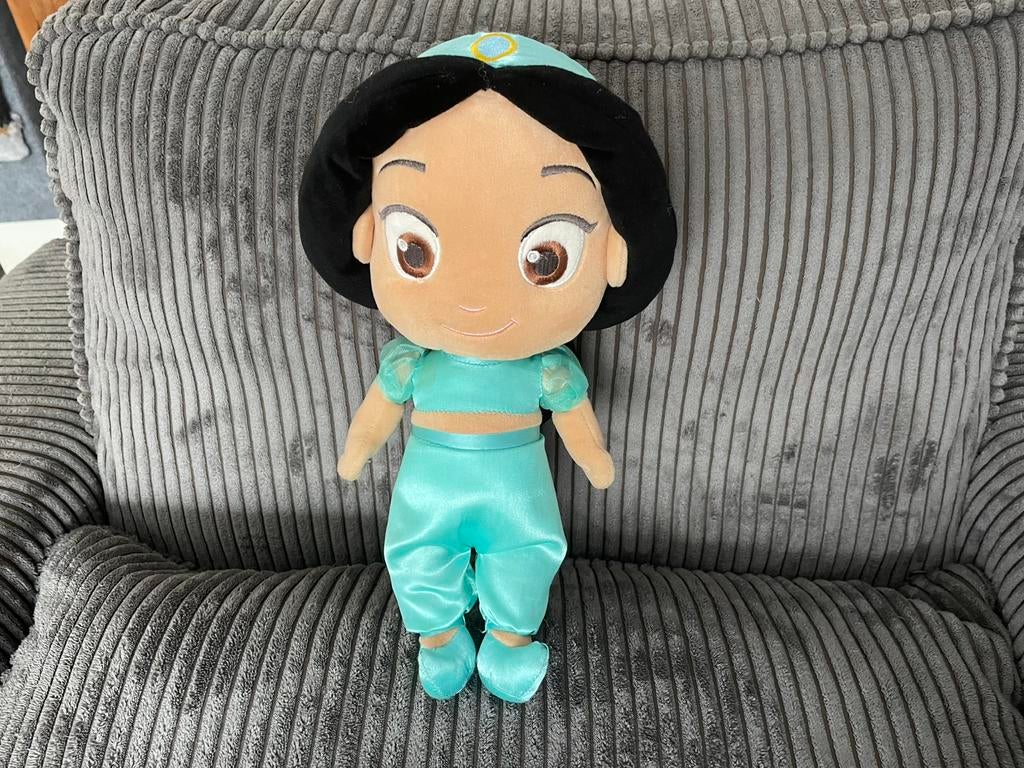 Prinses Jasmine knuffel pop van Aladdin uit de Disney store, Ophalen of Verzenden, Zo goed als nieuw, Knuffel