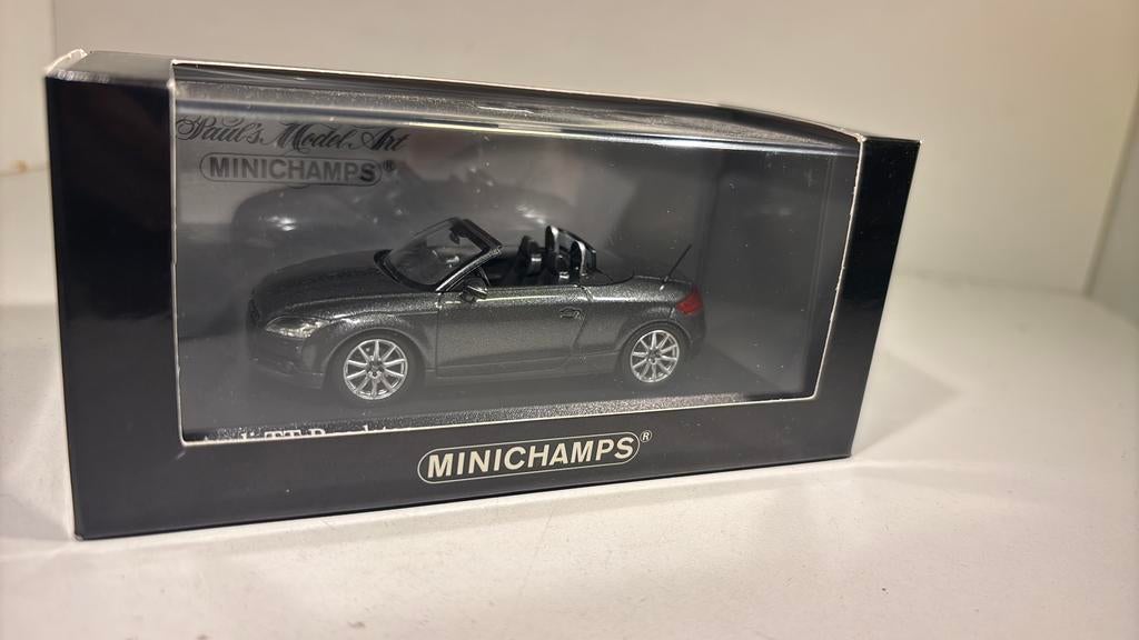 Audi tt roadster minichamps 1.43