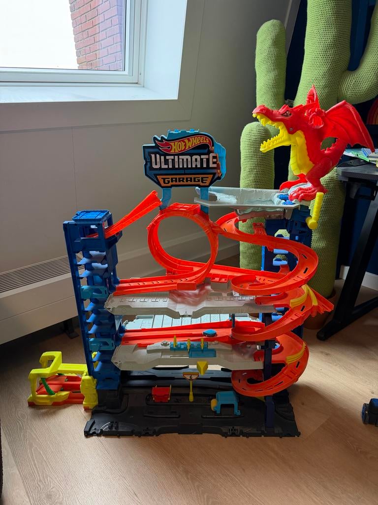 Hot Wheels Ultimate Garage, Ophalen, Zo goed als nieuw