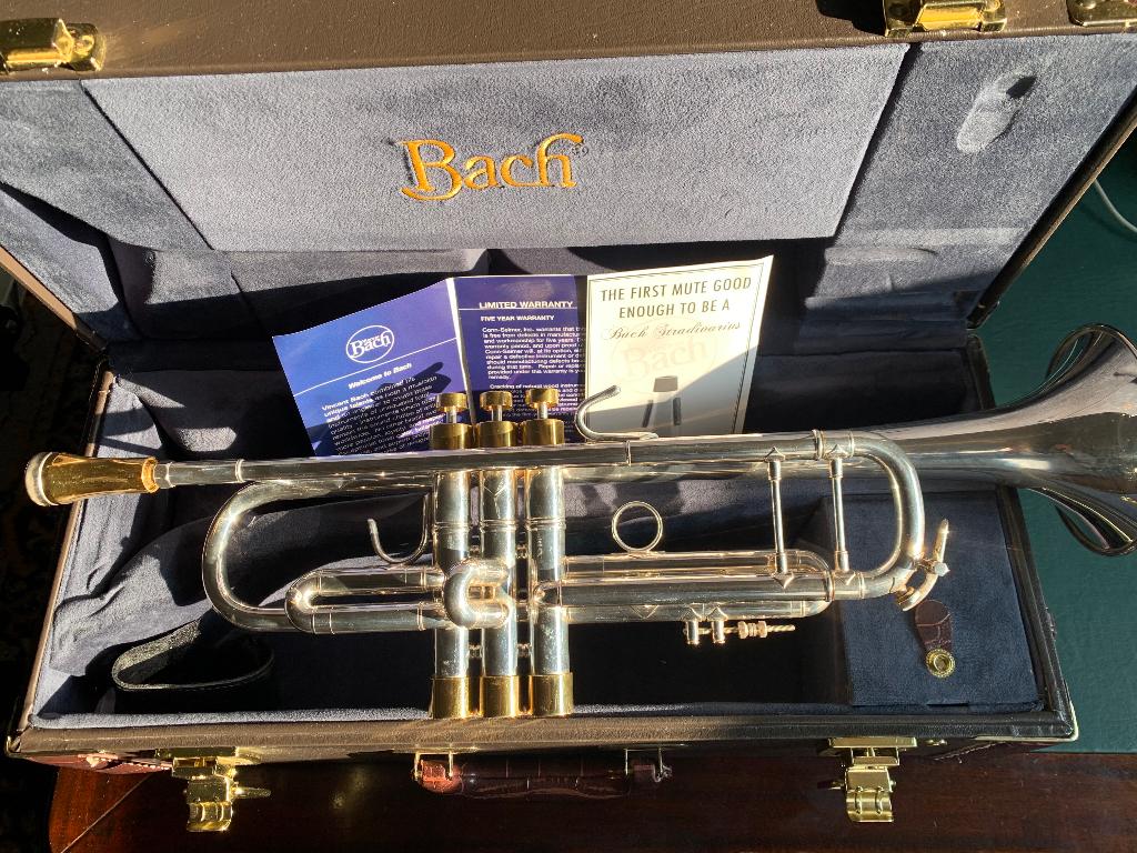 Vincent Bach Stradivarius 180ML-37- Bb trompet, Ophalen of Verzenden, Gebruikt, Bes-trompet, Met koffer