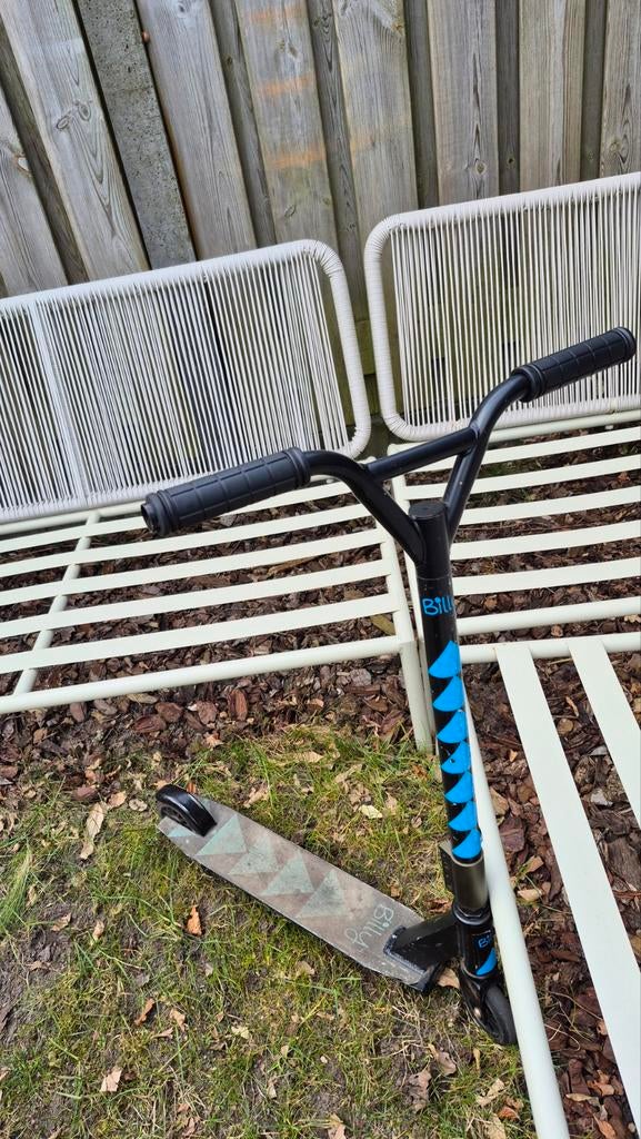 Stuntstep Billy zwart, Ophalen, Gebruikt, Gewone step, Billy