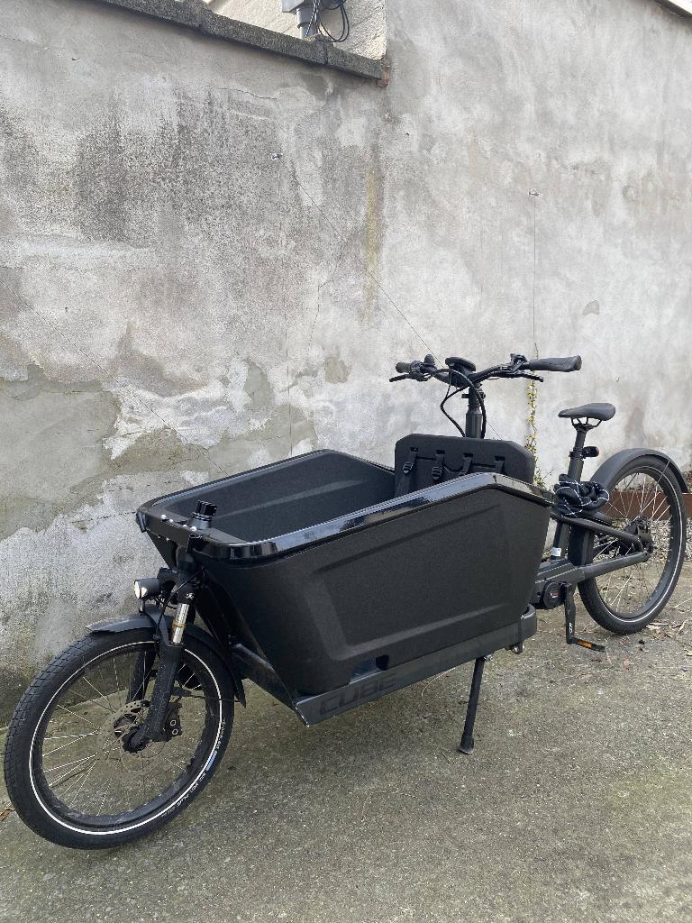Cube Cargo Hybrid bakfiets, Fietsen en Brommers, Fietsen | Bakfietsen, Overige merken, Elektrisch, Ophalen of Verzenden, Zo goed als nieuw