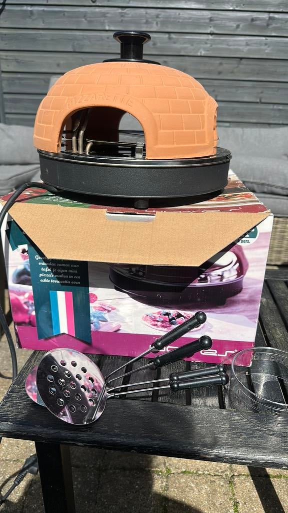 Pizzarette 4 persoons emerio waves, Ophalen of Verzenden, Zo goed als nieuw