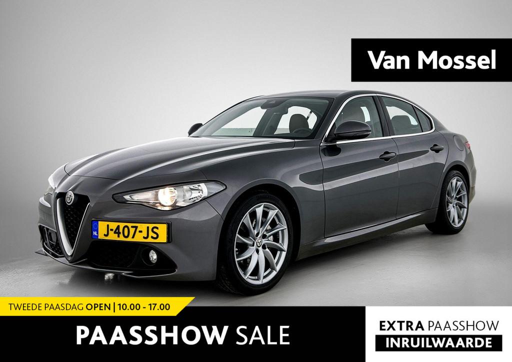 Alfa Romeo Giulia 2.0T Super | Trekhaak | Memory stoelen | P, Automaat, Achterwielaandrijving, Euro 6, 4 cilinders
