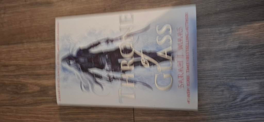 Throne of Glass - Sarah J. Maas (Engels), Boeken, Ophalen of Verzenden, Zo goed als nieuw, Sarah J. Maas