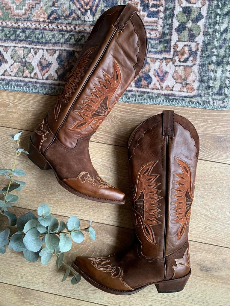 Buffalo hoge cowboylaarzen 39 western boots laarzen, Kleding | Dames, Schoenen, Zo goed als nieuw, Hoge laarzen, Bruin, Ophalen of Verzenden