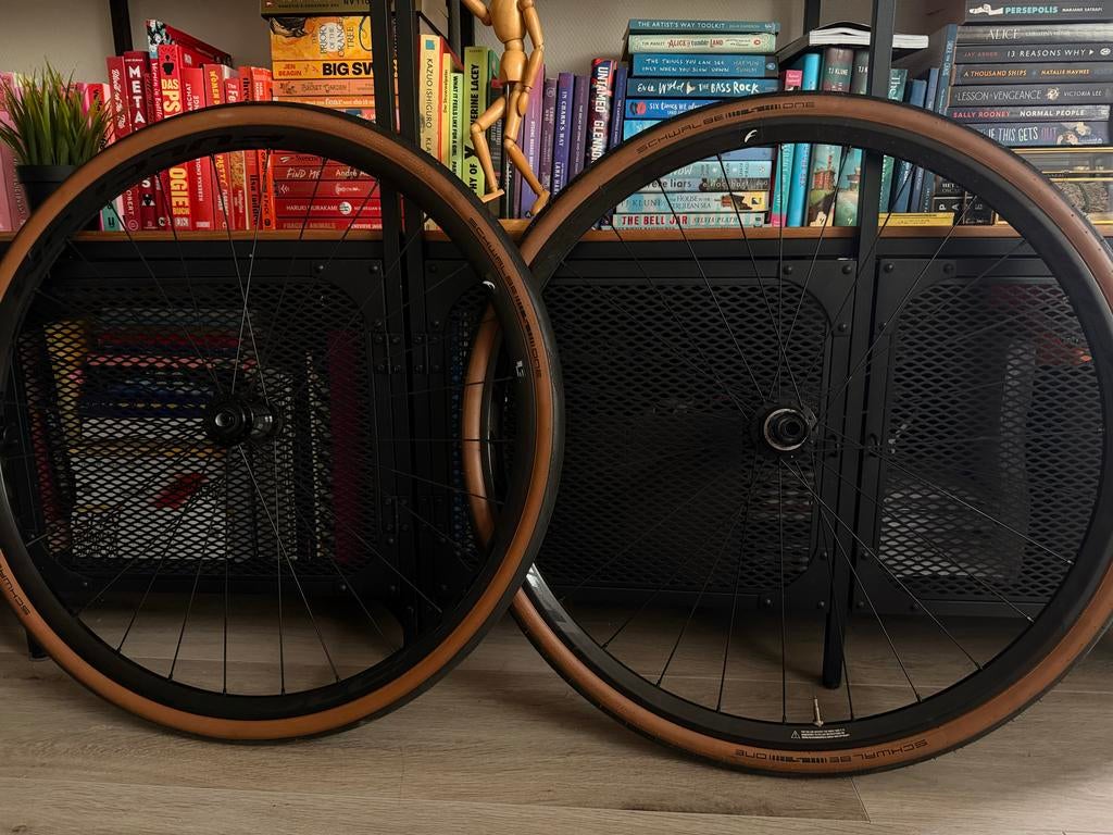Racefiets wheel, Fietsen en Brommers, Fietsonderdelen, Ophalen, Zo goed als nieuw, Band