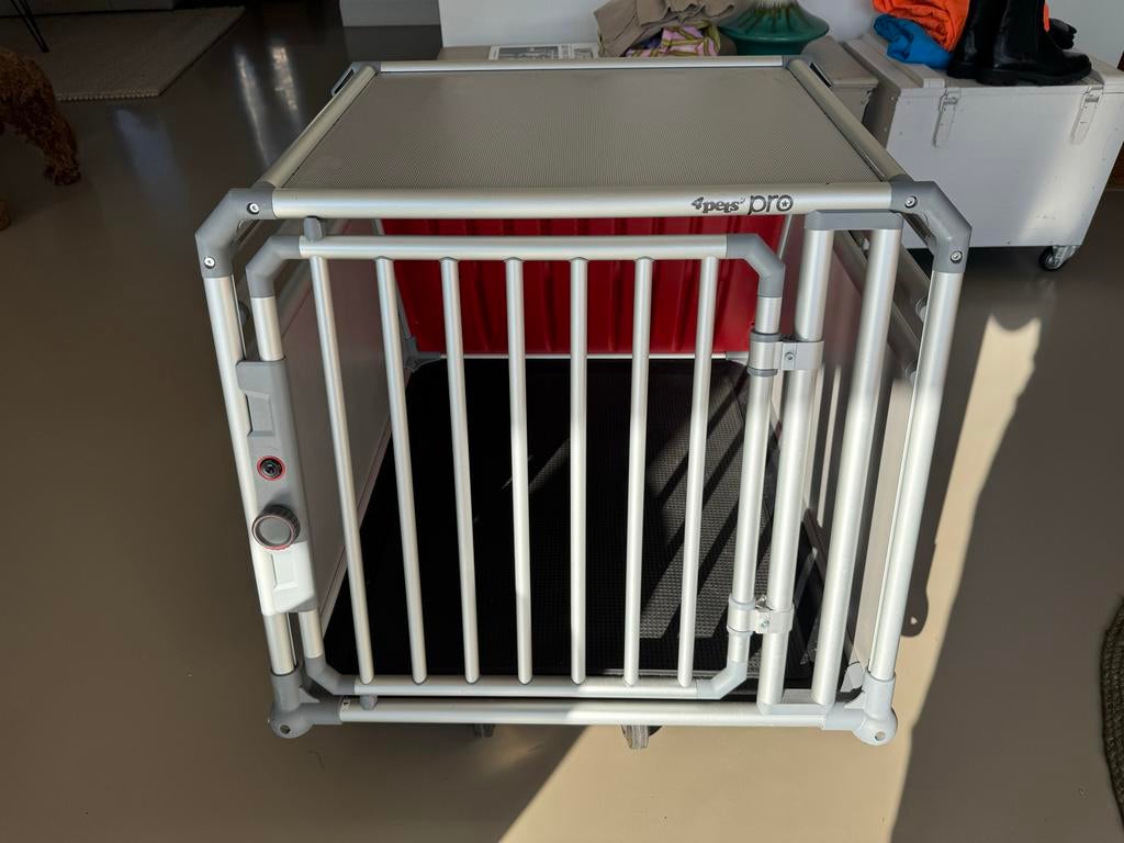 Autobench / honden bench / 4Pets PRO, Dieren en Toebehoren, Ophalen, Zo goed als nieuw