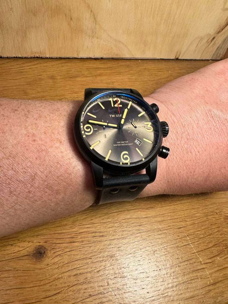 TW Steel Maverick MS124, Ophalen of Verzenden, Zo goed als nieuw, Leer, Overige merken