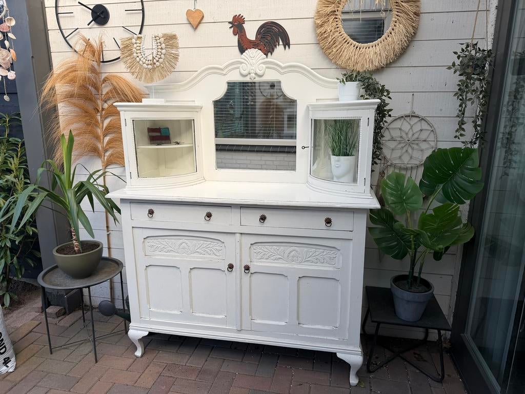 Mooie antiek witte kast commode lades spiegel en deurtjes, Kinderen en Baby's, Kinderkamer | Commodes en Kasten, Gebruikt, Commode