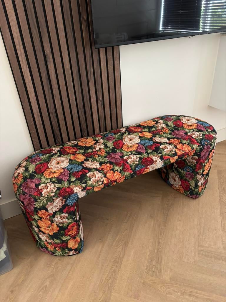 Bankje bouquet bloemen, Ophalen, Minder dan 50 cm, 125 cm of meer, Zo goed als nieuw