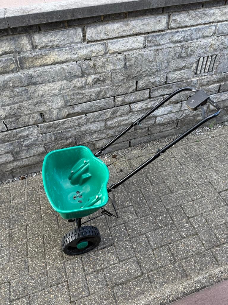 Turf Craft Handstrooier - Zo goed als nieuw, Tuin en Terras, Ophalen of Verzenden, Zo goed als nieuw