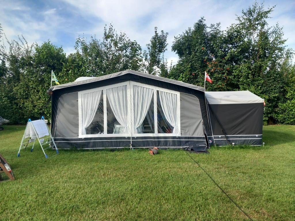 Dorema Emerald omloopmaat 11 met uitbouw, Caravans en Kamperen, Tenten, Ophalen, Zo goed als nieuw