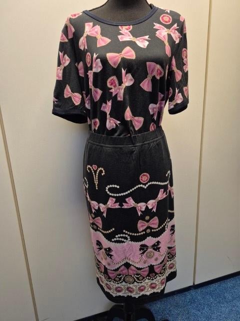 Rok met shirt met strikjes patroon maat 46, Kleding | Dames, Rokken, Overige kleuren, Maat 46/48 (XL) of groter, Ophalen of Verzenden