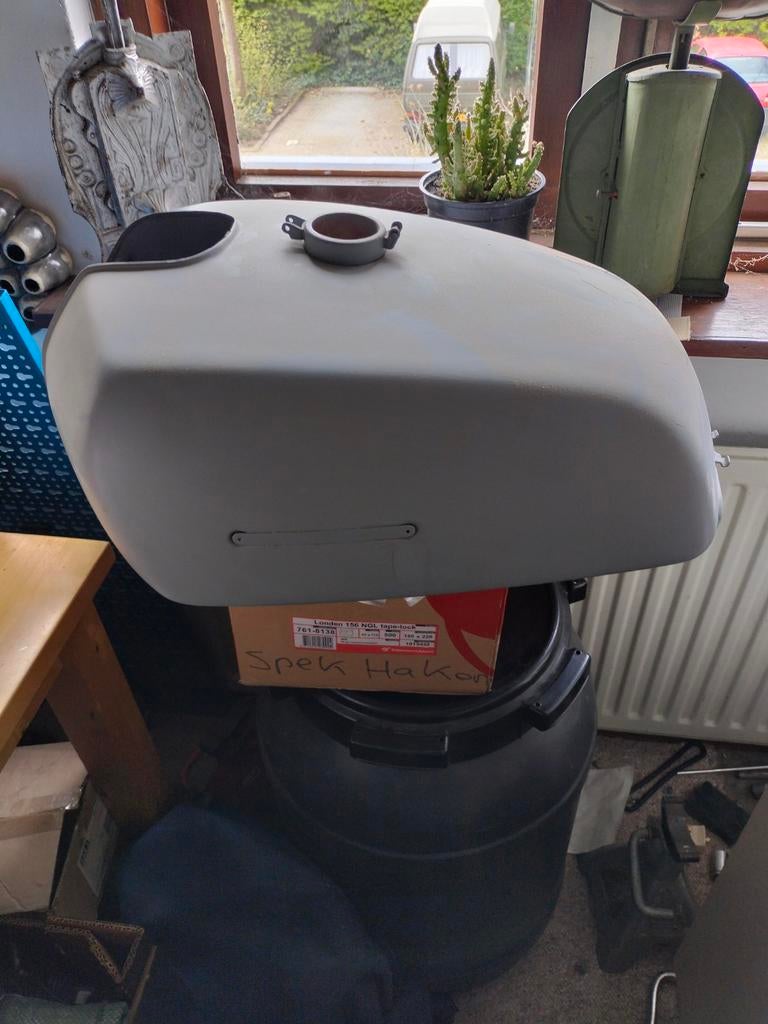 Suzuki GT500 benzine tank, Motoren, Ophalen of Verzenden
