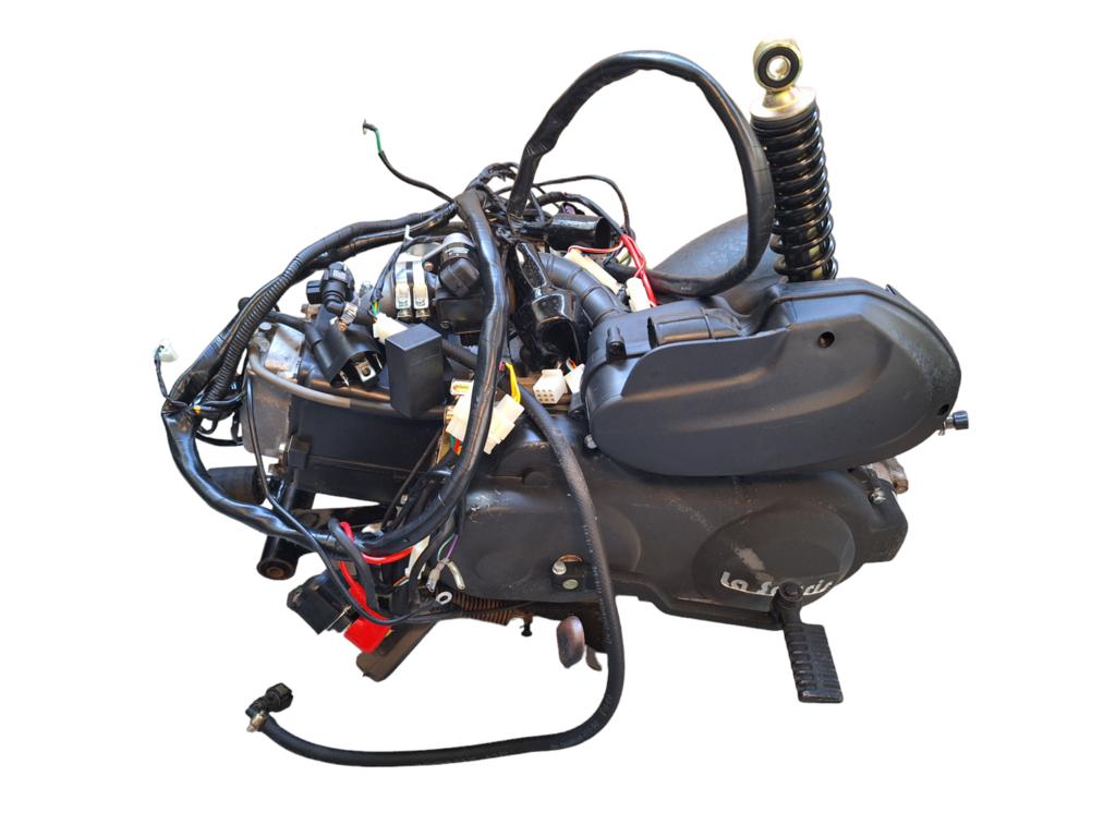 Motorblok origineel AGM VX50 VX50s injectie kabelboom blok, Fietsen en Brommers, Brommeronderdelen | Scooters, Gebruikt, Ophalen of Verzenden