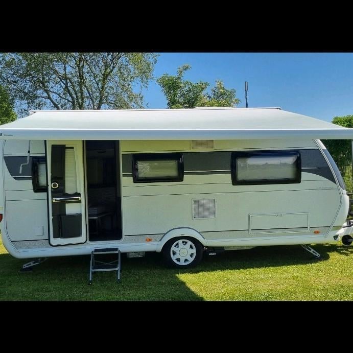 Hobby 495 UL Prestige - Luxe en Comfortabele Caravan, 2 aparte bedden, Schokbreker, Hobby, Particulier