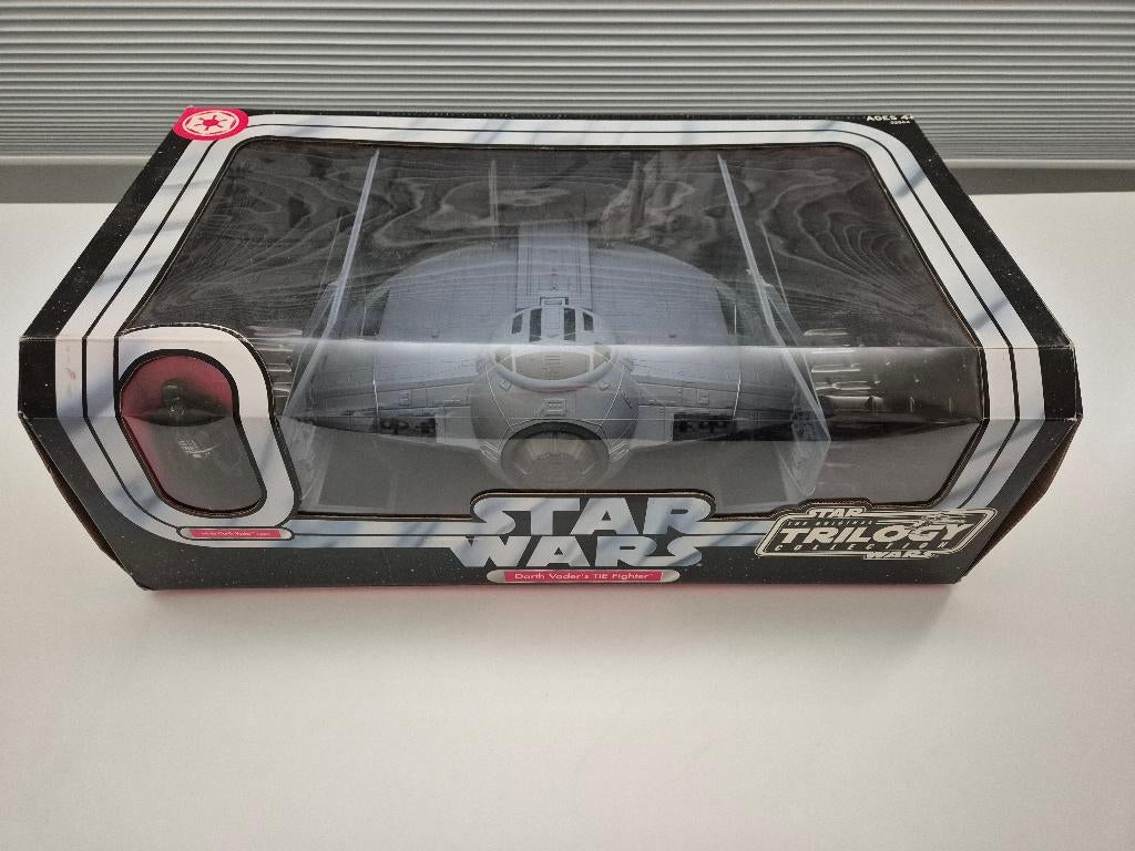 Star Wars OTC Darth Vader's TIE Fighter + Darth Vader, Verzamelen, Star Wars, Nieuw, Actiefiguurtje, Ophalen of Verzenden