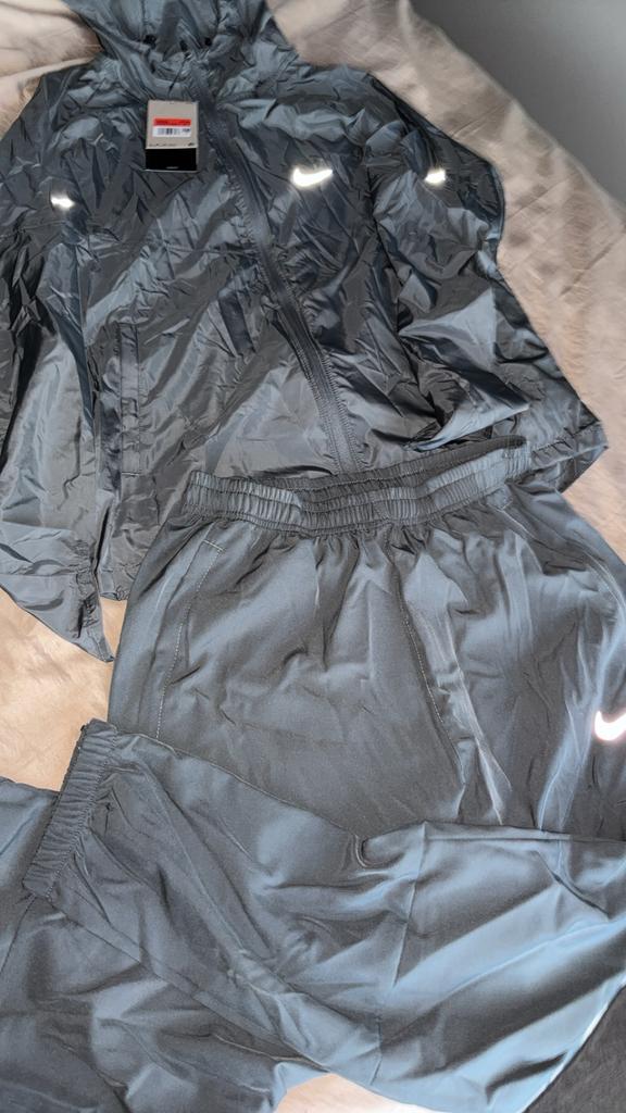 partij nieuwe nike running trainingspakken/broeken, Ophalen of Verzenden, Nieuw, Maat 46 (S) of kleiner, Zwart