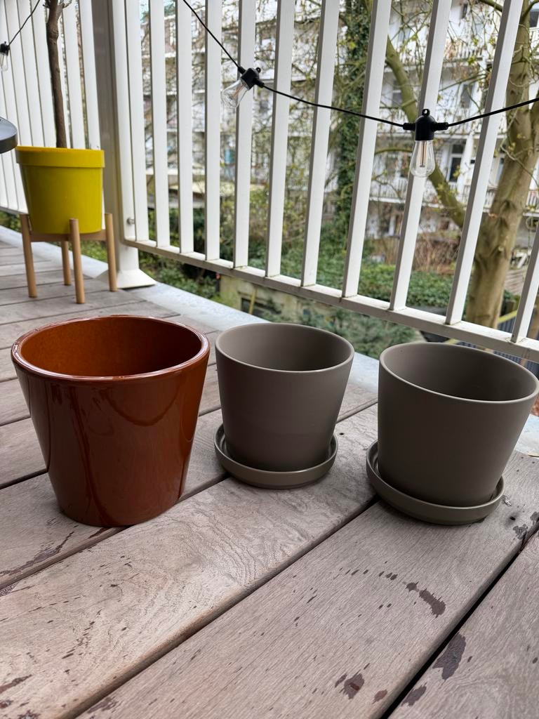 Mooie plantenpotten voor binnen en buiten, Tuin en Terras, Ophalen, Overige materialen, Rond, Binnen